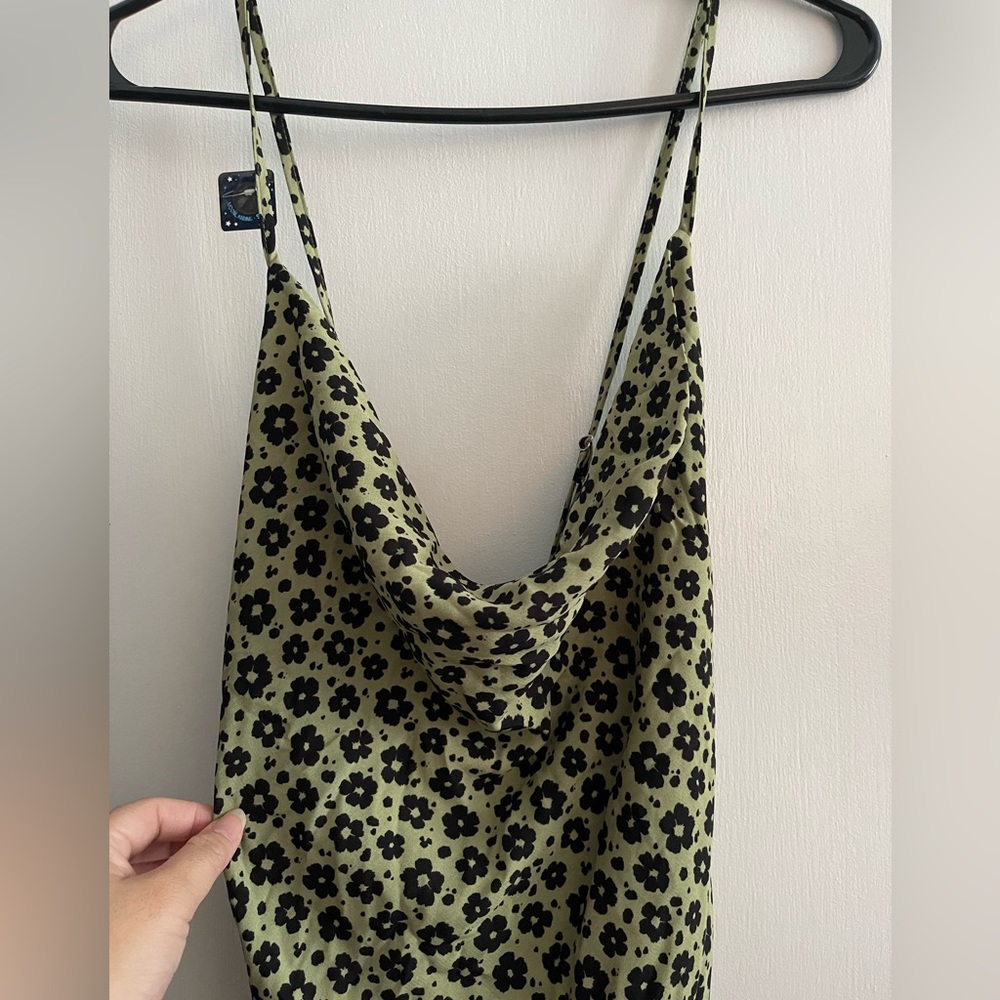 Cute L olive green with black flowers dress